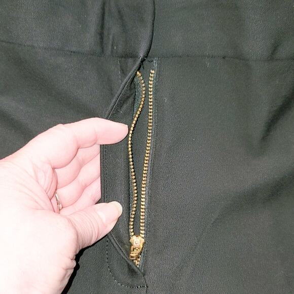 Derek Lam 10 Crosby black laser cut high rise flare capri pants size 10 - Picture 6 of 11